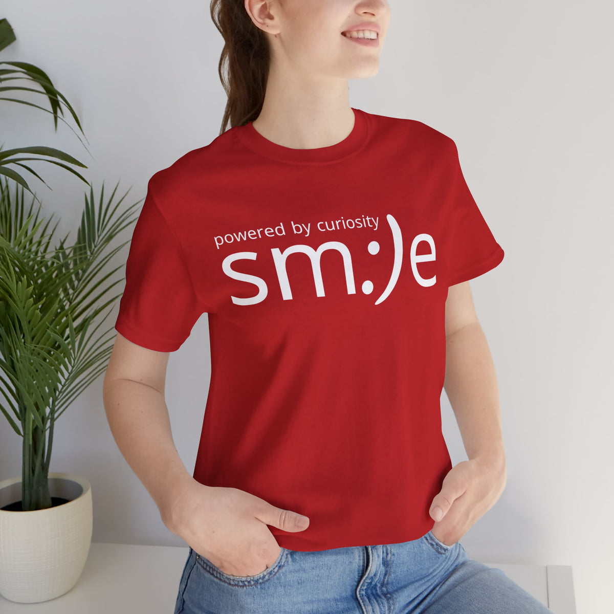 sm:)e Powered by Curiosity Tee | Intellectual Streetwear | Unisex Inspirational Graphic Shirt