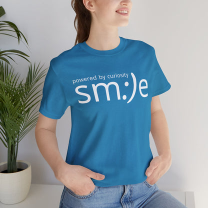 sm:)e Powered by Curiosity Tee | Intellectual Streetwear | Unisex Inspirational Graphic Shirt